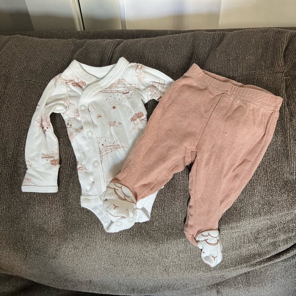 Preemie outfit